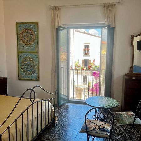 דירות ספרלונגה Casa Cardi מראה חיצוני תמונה