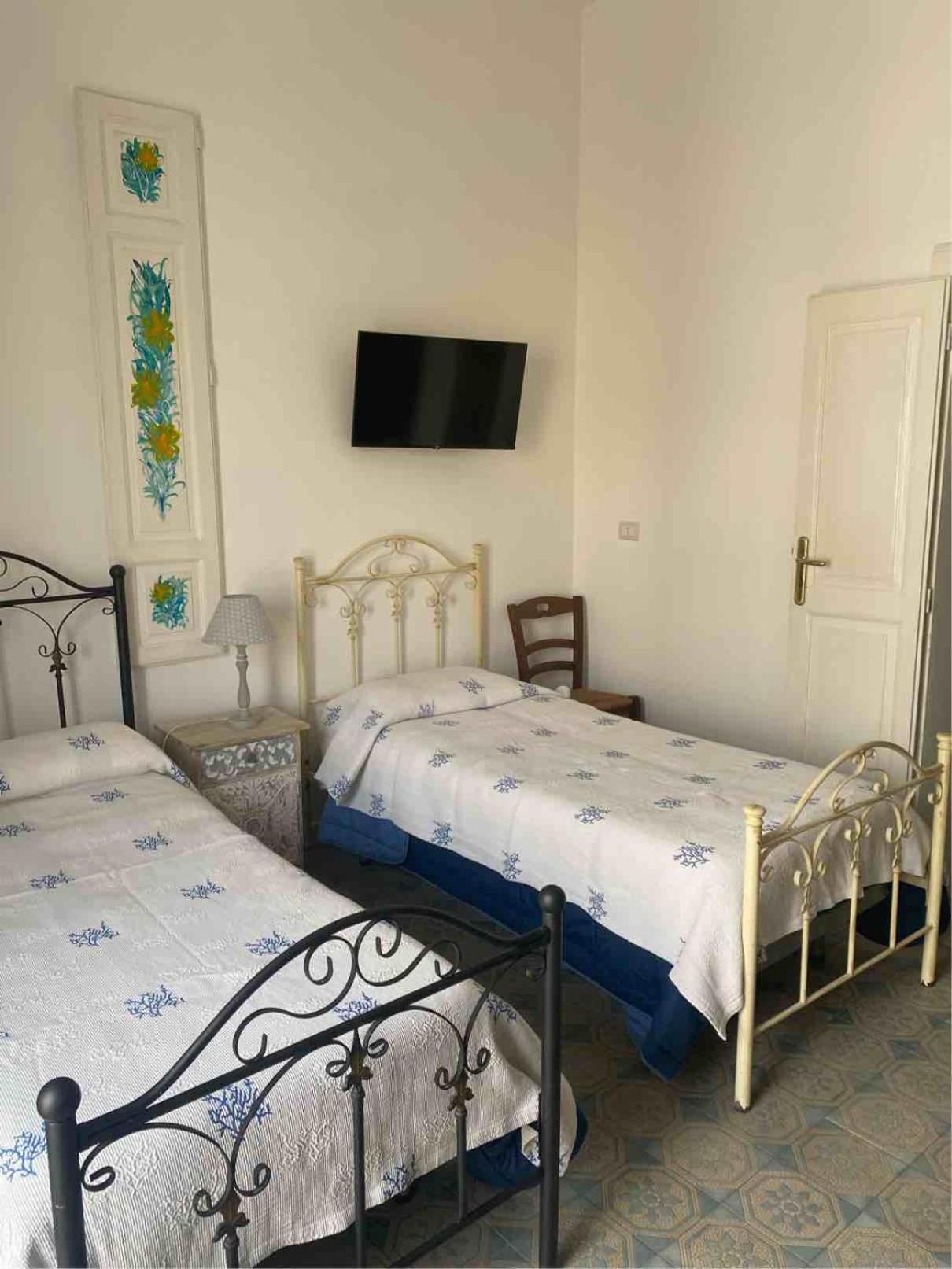 דירות ספרלונגה Casa Cardi מראה חיצוני תמונה
