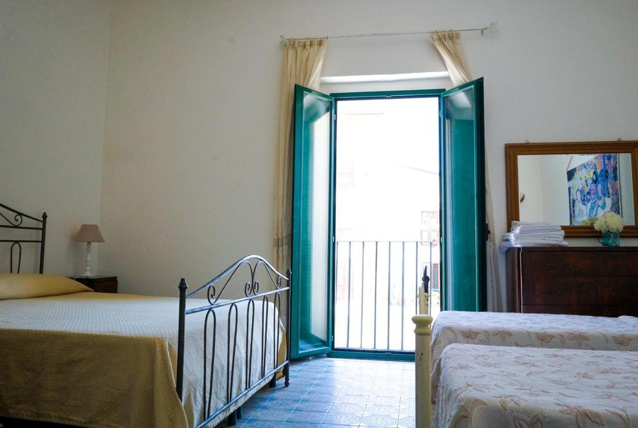 דירות ספרלונגה Casa Cardi מראה חיצוני תמונה